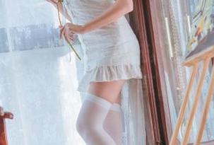 Akisoso秋楚楚的贝尔法斯特女仆，图库里的隐藏款，分享必火！