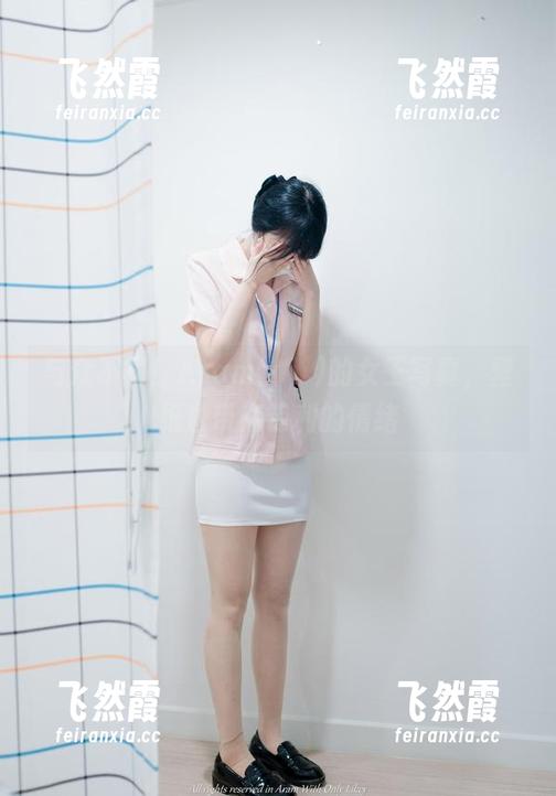 与众不同！Aram(아람)的女王写真，壁纸也带点锋利的情绪