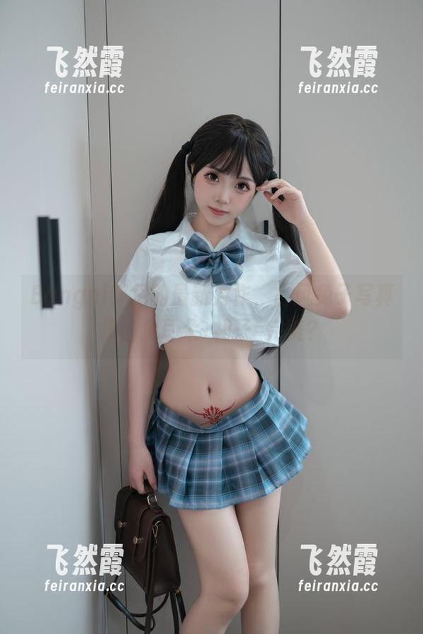 Bangni邦尼 Bangni邦尼的最新力作,古风兔子写真集,兔耳朵+裙子=完美?
