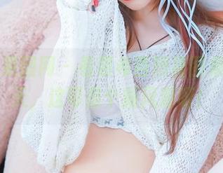 GIRLT果团网 – 看裴希西短裙图集，我的天，这可是个新风潮呀！