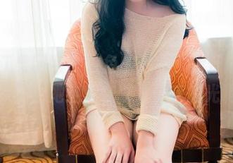 GIRLT果团网 – 白色的魅力，翻开陈雅漫的原图！她这是在哪儿偷来的光啊？