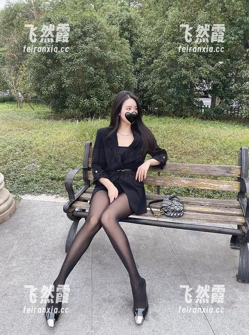 July芝岚 微密圈 - 这高清图片真是油光水滑,July芝岚也来抹一抹吧!