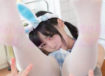 下载Maruemon(마루에몽)婚纱写真集的那一刻，我的思想用力飘走了！