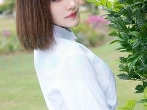 MiStar魅妍社 – 小热巴的短裤魅力：一份高清写真集，不只是一双腿。