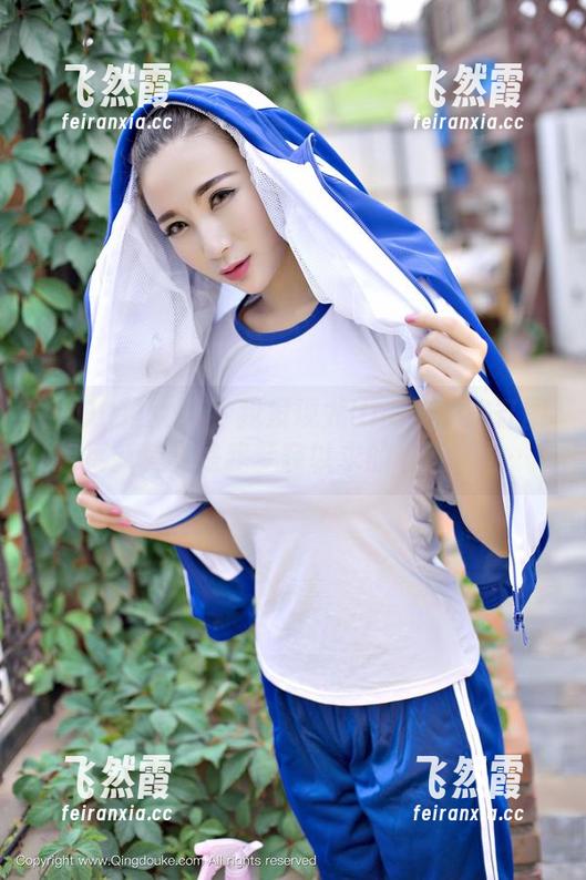 TGOD推女神-尤Una娜 TGOD推女神 - 我发现尤Una娜的浴缸图包更新其实是我梦寐以求的逃避之地…