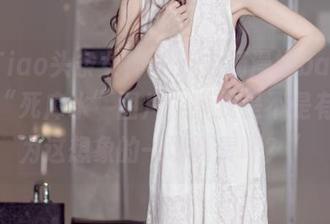 TouTiao头条女神 – 点击杨漫妮baby的全套“死库水”图片，“我是不是有必要为这想象的一切负责呢？”