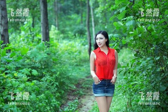 TuiGirl推女郎-林萌萌 TuiGirl推女郎 - 林萌萌这版旗袍,最新的图片叫人心头一震,完全超出我的想象!