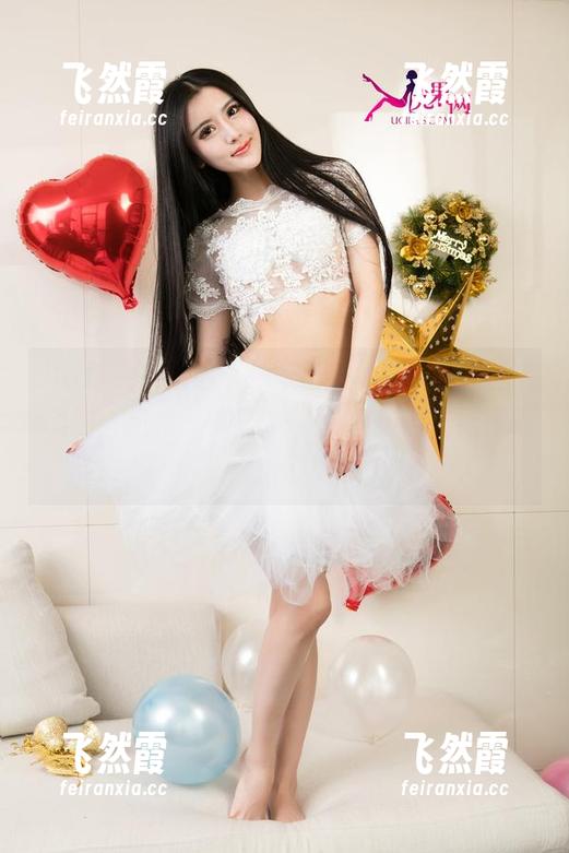 UGirls尤果网-张小西Ann UGirls尤果网 - 户外定制写真,张小西Ann的“风景”实在太多了,拍照时间得再加点!
