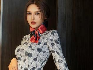 XINGYAN星颜社 – 福利图包闪现，李丽莎在校园里的一缕不正经气息，估计是放飞了健康线吧？