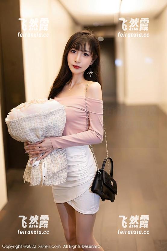 Xiuren秀人网 - 再不下载Erikaki的校园套图，我都快不想上学了，这效率也太高了！