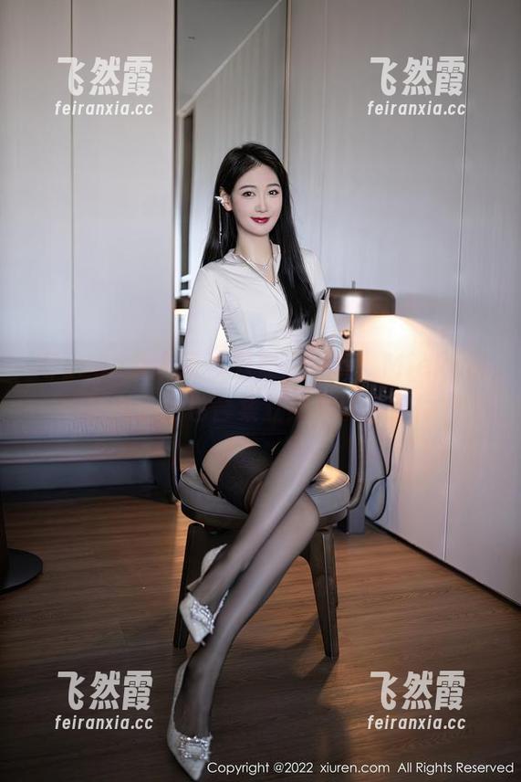 Xiuren秀人网 - 只要点一下，Mieko林美惠子白色合集立刻呈现给你！