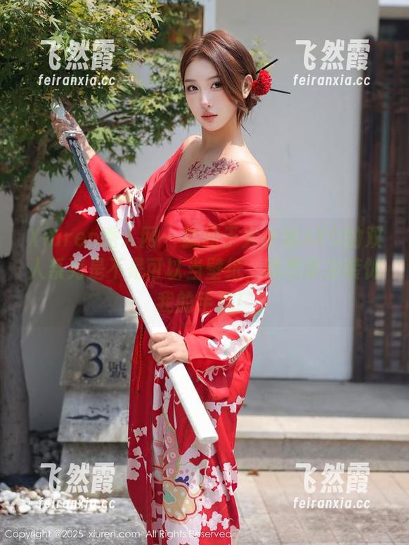 Xiuren秀人网-于大小姐AYU Xiuren秀人网 - 就问于大小姐AYU的双人系列是不是可以当壁纸,真想拿去装饰我的手机!