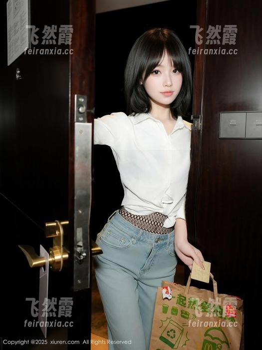 Xiuren秀人网-娜娜baby Xiuren秀人网 - 灰丝or超级英雄?娜娜baby的原图分享,抓拍到撩人的一瞬!
