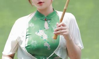 Xiuren秀人网 – 想不到小逗逗的全套奶牛图片，原来如此吸引眼球，哈哈！