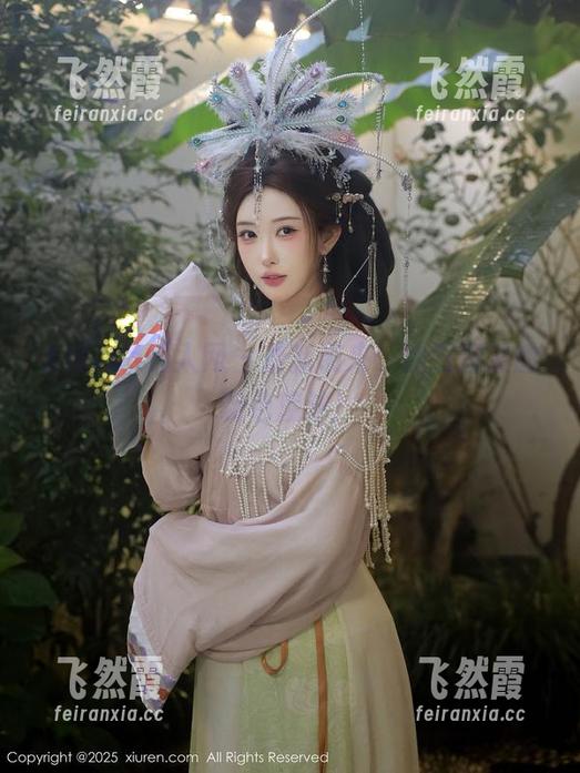 Xiuren秀人网 - 最新袭来，油田溪溪的粉色魔法！