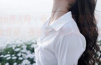 Xiuren秀人网 – 有人么，下载绮里嘉ula的少女作品，我还在左思右想要不要行动！