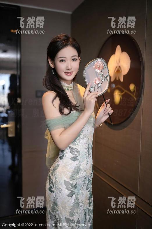 Xiuren秀人网 - 镂空与萌白酱：这全套图集，融合得挺好，想给她打个887分，不过每一张都是满分！
