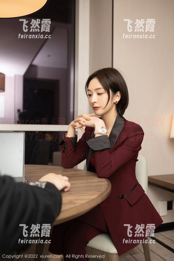 Xiuren秀人网 - 这位修女，光是陈雅漫VICKY的名字就让我忍不住想多看两眼。