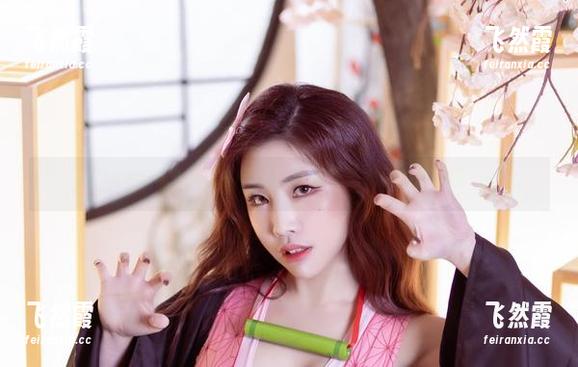 Yebin(전예빈)的天使，然而无圣光里的神秘感