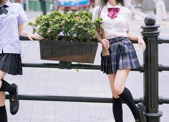 YouMi尤蜜荟 – 宋梓诺Bee的棉袜-让我们来说说这次免费事件！