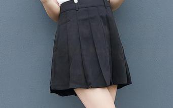 YouMi尤蜜荟 – 抖娘利世的美脚，壁纸的绝佳选择，真的不想把它设为背景吗？哈哈！