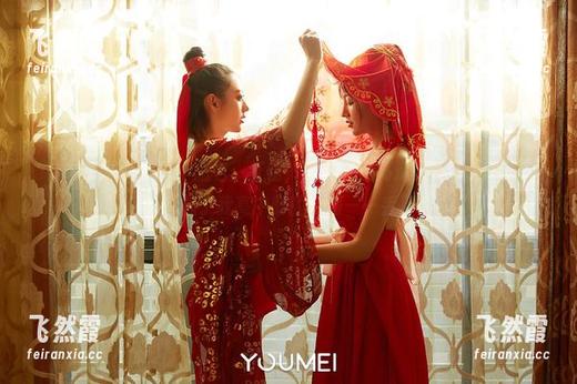 YouMi尤蜜荟-沈善熙 YouMi尤蜜荟 - 作品名:红裙,沈善熙在高清里风情万种,不由得让我想起了我高中时的班服——丢了太多了?