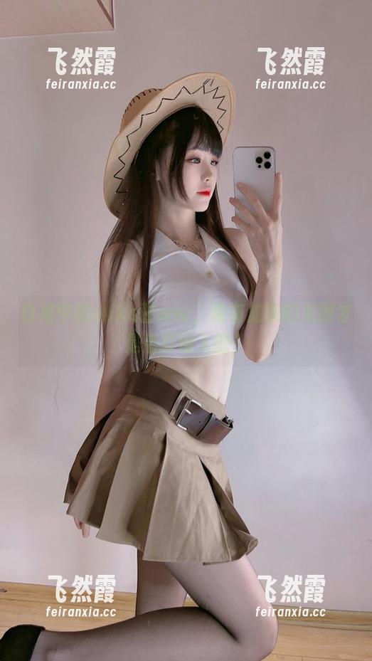miko酱ww 白裙中的miko酱ww,没有滤镜的美图才是最打动人的!