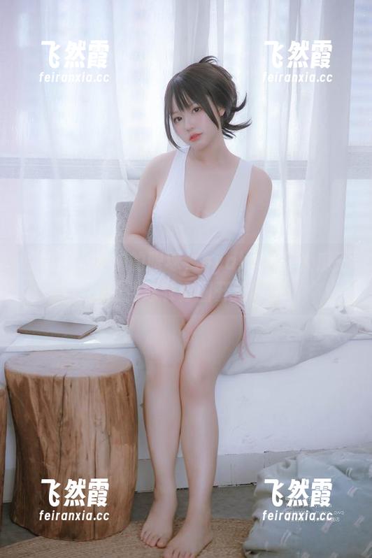 nyako喵子大魔王 呼叫所有偷懒的眼球,nyako喵子大魔王的免费泳衣套图开抢咯!