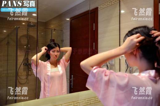 pans-叮当 pans - 叮当绝对是个敢于赤脚的女孩:裸足写真全集!