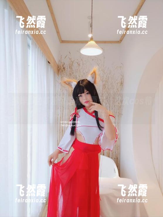 你烨烨 你烨烨的铁粉可是有备而来,这次cos和写真都是福利双拼!