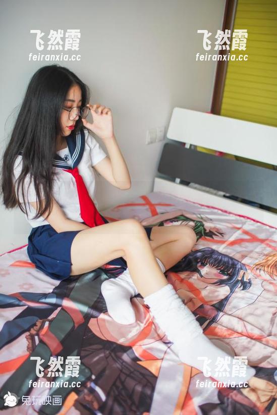 精选图库：白丝和水手服的碰撞，兔玩映画果然是勇敢的尝试。
