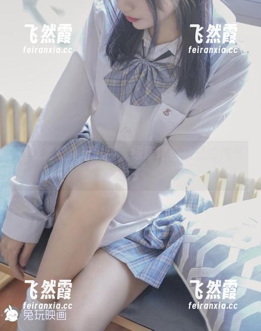兔玩映画 在线游览兔玩映画,绿草坪合集里的淘气兔子