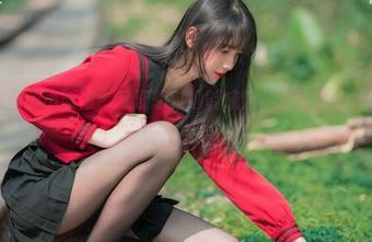 看兔玩映画的小厨娘，我没想过她能成照片里的焦点，快下载这一份，别后悔！