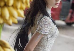 南桃Momoko的粉色内衣：资源满分，可能正在和我默默交流。