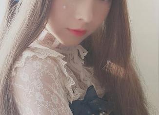 黑色的古川kagura，套图里隐藏着无法言喻的吸引力。