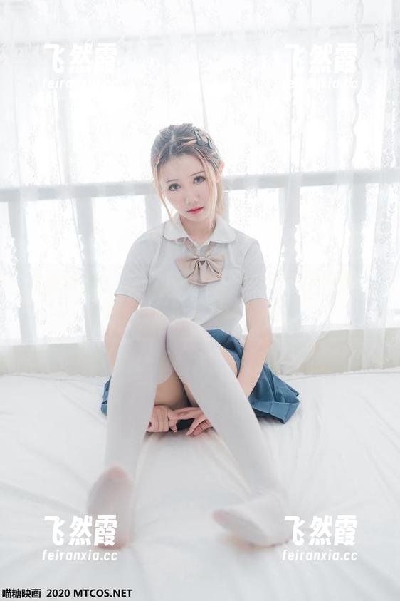 喵糖映画：甜心小萝莉私拍合集-小萝莉一边卖萌一边让人忍俊不禁！