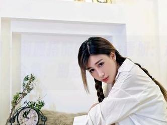 嗲囡囡 – 制服搭配Celina青妍：这是个合集，别忘了下载哦！