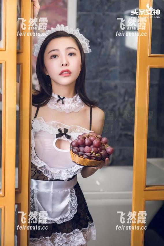 头条女神-美纳子 头条女神 - 进了美纳子的教室,不想上课只想翻看套图分享!