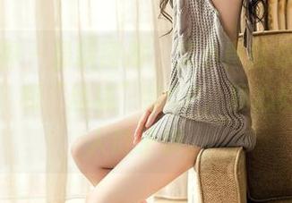 头条女神 – 最新图册，艾小青教你如何把“旗袍”和“丝袜”组CP，真心好看得让人肚子饿。
