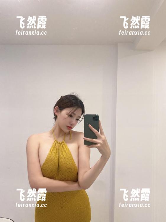 奶宝妹纸 微密圈 - 奶宝妹纸又来新作,短裤高清图册,背影杀无情啊。