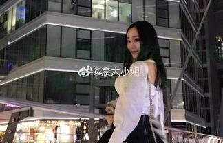 微密圈 – 从图库里偷的创意：宸大小姐的裤里丝趣事分享