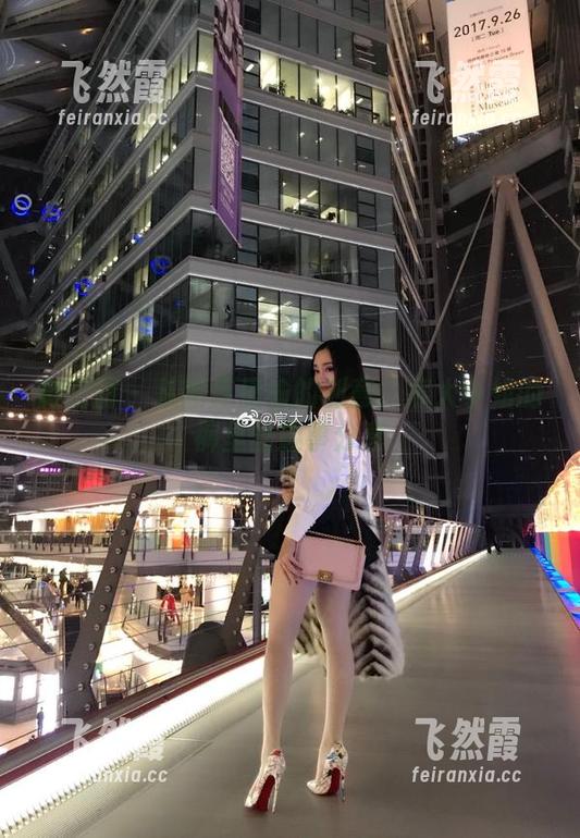 宸大小姐 微密圈 - 从图库里偷的创意:宸大小姐的裤里丝趣事分享