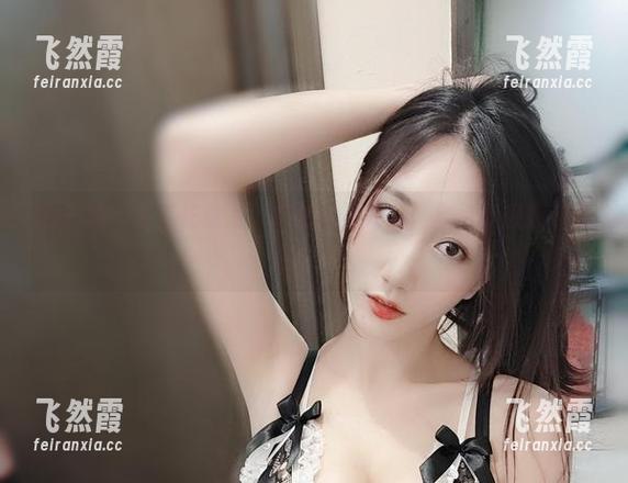 微密圈 - 小玉吃果冻：全套图片来的，实足你想象不到的画风！