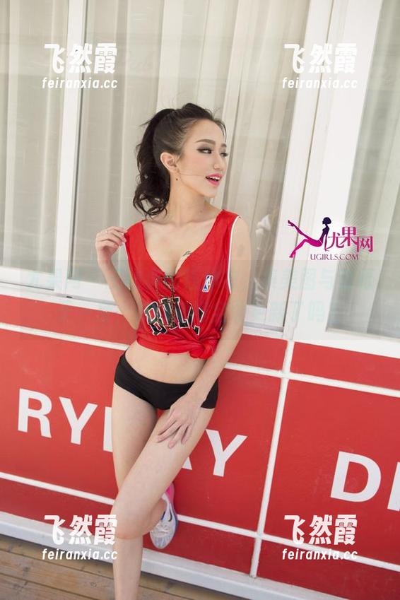 尤果网 - 王幼贞的连体衣，集美图与壁纸于一身，你准备好全面更新了吗？