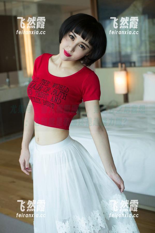 尤果网 - 蜜儿和服原图，穿上去之后我想：这到底是和服还是超能力服？