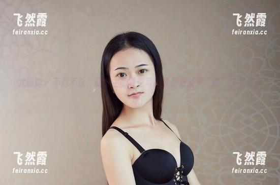 尤物馆 - 不得不说，俞公主的镂空写真算是更新又“透”了不少趣味！