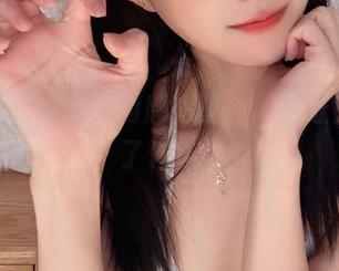 布丁大法的最新肉感写真，简直让人想起了什么…