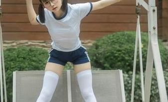 幼水铃衣的办公室：关于cos和无法拒绝的茶歇时光。
