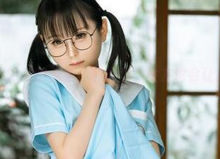 幼水铃衣的私拍合集，听说电子女友也会让人上瘾？