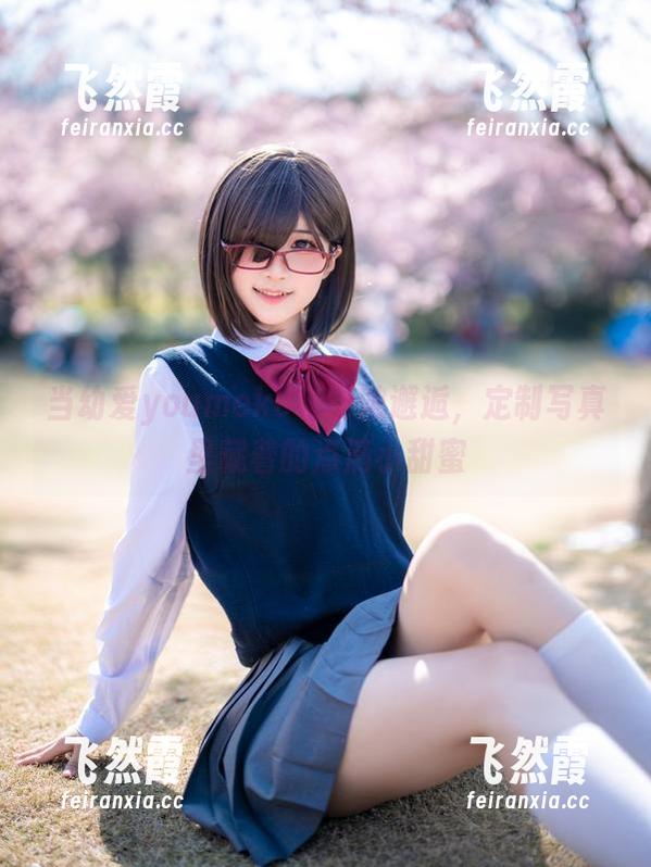 当幼爱youmeko与厨娘邂逅，定制写真里藏着的点滴小甜蜜